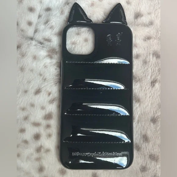 Used iPhone 15 plus urban sophistication BRATZ Jade phone case - Picture 1 of 12
